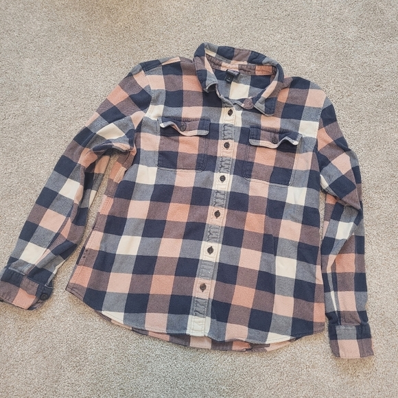 Patagonia Youth Button Up Organic Cotton Flannel Shirt Size Large - Picture 2 of 8